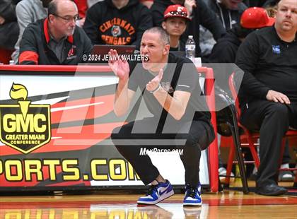 Thumbnail 2 in Hamilton vs. Fairfield (OHSAA Southwest District Division 1 Sectionals Round 2) photogallery.