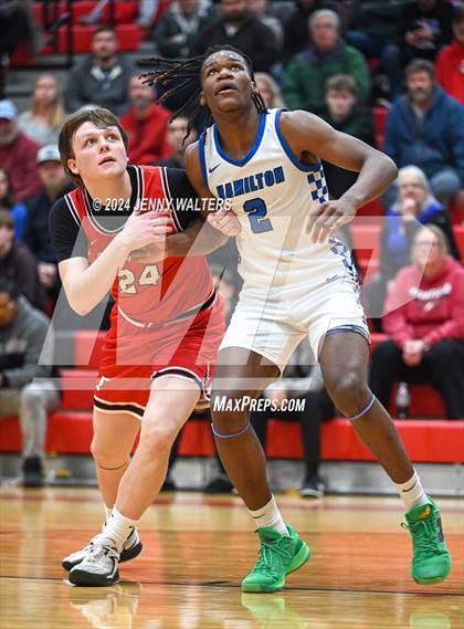 Thumbnail 2 in Hamilton vs. Fairfield (OHSAA Southwest District Division 1 Sectionals Round 2) photogallery.