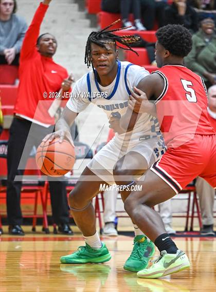 Thumbnail 1 in Hamilton vs. Fairfield (OHSAA Southwest District Division 1 Sectionals Round 2) photogallery.