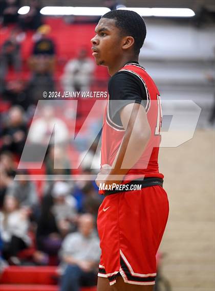 Thumbnail 1 in Hamilton vs. Fairfield (OHSAA Southwest District Division 1 Sectionals Round 2) photogallery.