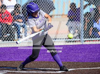 Thumbnail 3 in Gallup @ Miyamura photogallery.