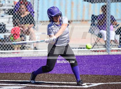 Thumbnail 3 in Gallup @ Miyamura photogallery.
