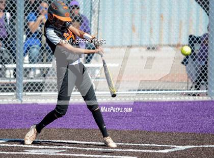 Thumbnail 2 in Gallup @ Miyamura photogallery.