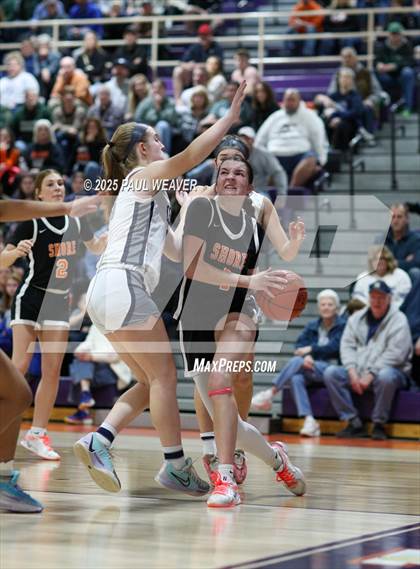 Thumbnail 3 in Central Columbia vs. Jersey Shore (PIAA District 4 Class 4A Final) photogallery.