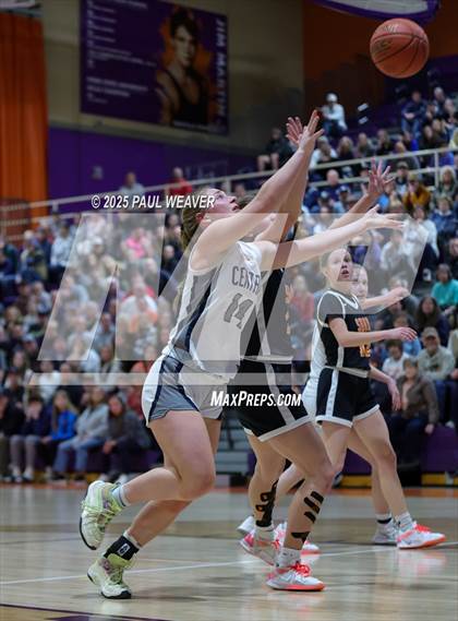Thumbnail 2 in Central Columbia vs. Jersey Shore (PIAA District 4 Class 4A Final) photogallery.