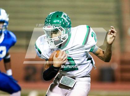 Thumbnail 1 in Stratford vs. Floydada (UIL 2A Bi-District Playoff) photogallery.
