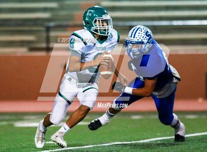 Thumbnail 1 in Stratford vs. Floydada (UIL 2A Bi-District Playoff) photogallery.