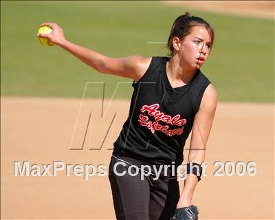 Thumbnail 1 in Ayala vs. Don Lugo (Jurupa Tourney) photogallery.