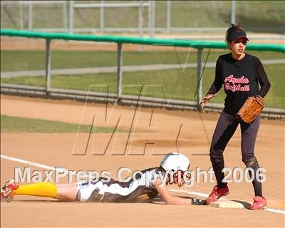 Thumbnail 1 in Ayala vs. Don Lugo (Jurupa Tourney) photogallery.