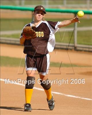 Thumbnail 3 in Ayala vs. Don Lugo (Jurupa Tourney) photogallery.