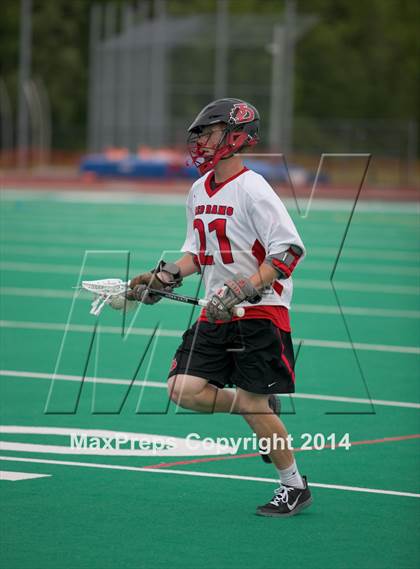 Thumbnail 2 in Jamesville-DeWitt vs. Victor (NYSPHSAA Class B Semifinal) photogallery.
