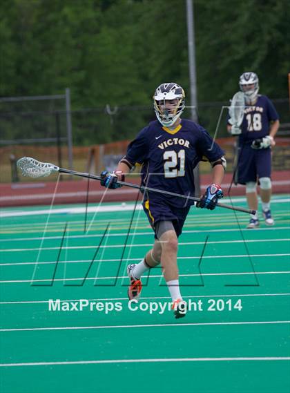Thumbnail 2 in Jamesville-DeWitt vs. Victor (NYSPHSAA Class B Semifinal) photogallery.