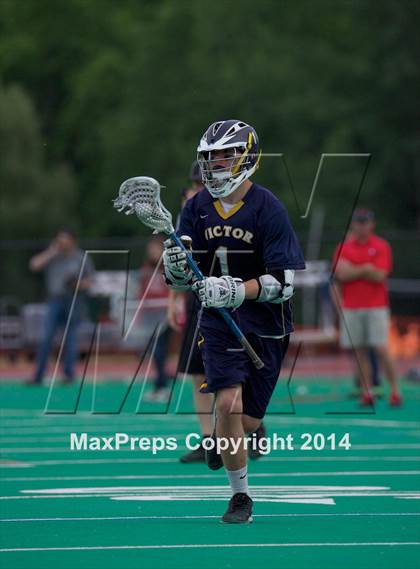 Thumbnail 2 in Jamesville-DeWitt vs. Victor (NYSPHSAA Class B Semifinal) photogallery.