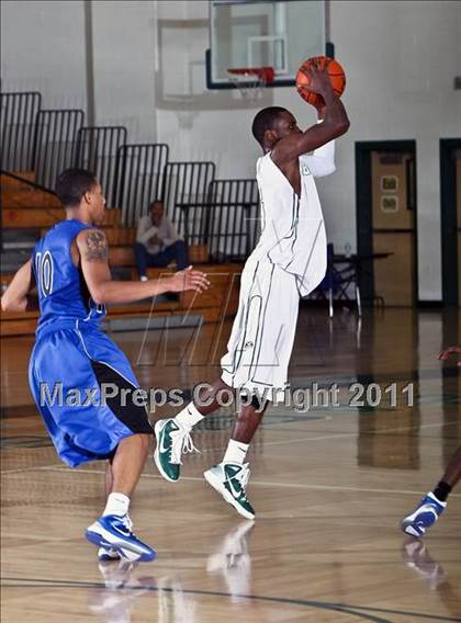 Thumbnail 2 in Mansfield Summit vs. Berkner (McDonalds Texas Invitational) photogallery.