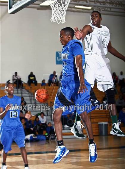 Thumbnail 2 in Mansfield Summit vs. Berkner (McDonalds Texas Invitational) photogallery.