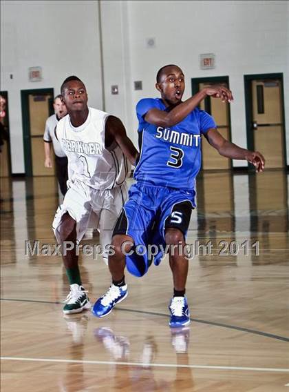 Thumbnail 2 in Mansfield Summit vs. Berkner (McDonalds Texas Invitational) photogallery.