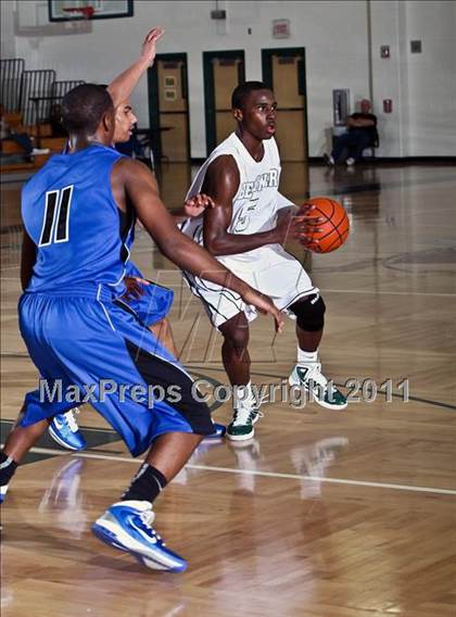 Thumbnail 1 in Mansfield Summit vs. Berkner (McDonalds Texas Invitational) photogallery.