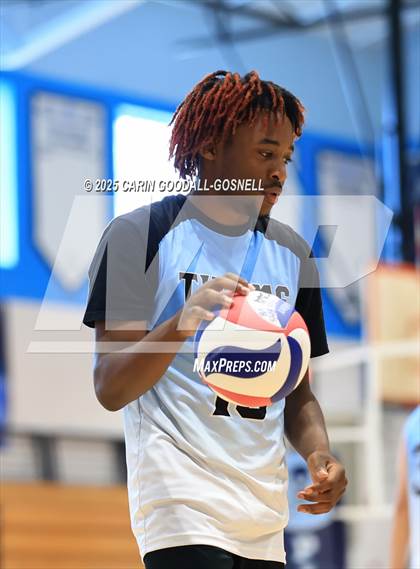 Thumbnail 2 in Wayne School of Engineering vs. New Bern (Beach Bash) photogallery.