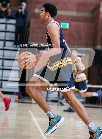 Thumbnail 2 in View Park vs Rancho Christian photogallery.