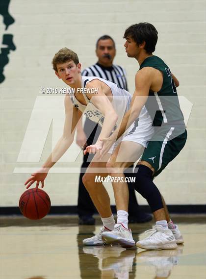 Thumbnail 3 in Mountain Ridge vs. New Trier (Horizon Holiday Hoops Tournament) photogallery.