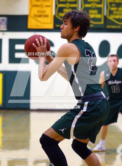 Thumbnail 2 in Mountain Ridge vs. New Trier (Horizon Holiday Hoops Tournament) photogallery.