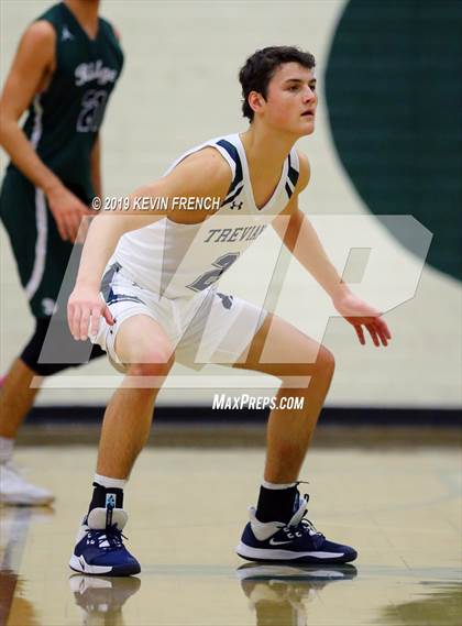Thumbnail 3 in Mountain Ridge vs. New Trier (Horizon Holiday Hoops Tournament) photogallery.