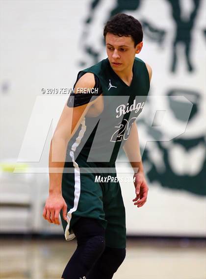 Thumbnail 2 in Mountain Ridge vs. New Trier (Horizon Holiday Hoops Tournament) photogallery.