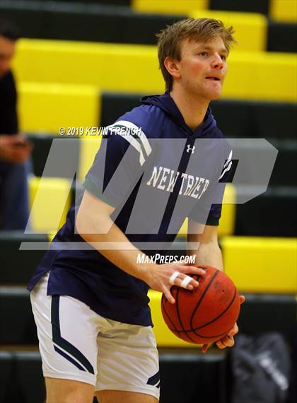 Thumbnail 2 in Mountain Ridge vs. New Trier (Horizon Holiday Hoops Tournament) photogallery.
