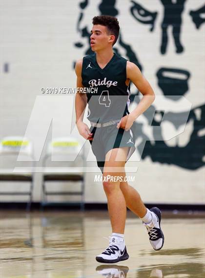 Thumbnail 1 in Mountain Ridge vs. New Trier (Horizon Holiday Hoops Tournament) photogallery.