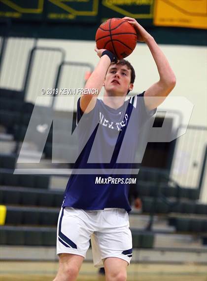 Thumbnail 2 in Mountain Ridge vs. New Trier (Horizon Holiday Hoops Tournament) photogallery.