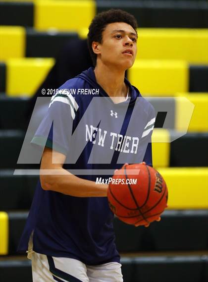 Thumbnail 2 in Mountain Ridge vs. New Trier (Horizon Holiday Hoops Tournament) photogallery.