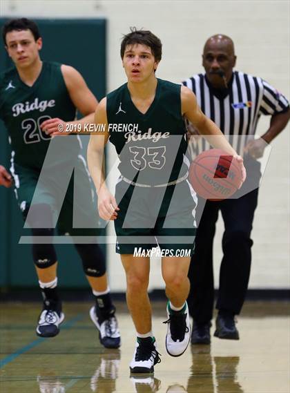 Thumbnail 3 in Mountain Ridge vs. New Trier (Horizon Holiday Hoops Tournament) photogallery.