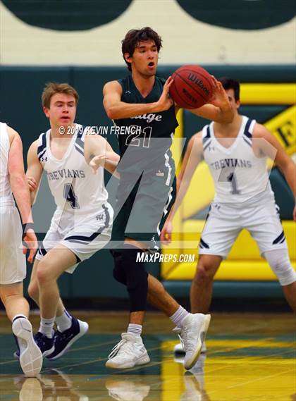 Thumbnail 1 in Mountain Ridge vs. New Trier (Horizon Holiday Hoops Tournament) photogallery.