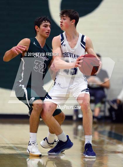 Thumbnail 3 in Mountain Ridge vs. New Trier (Horizon Holiday Hoops Tournament) photogallery.