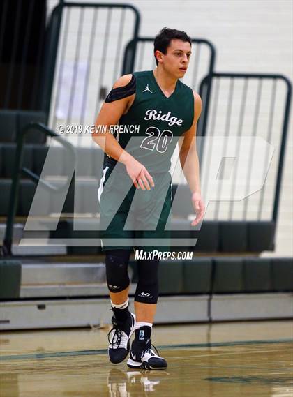 Thumbnail 3 in Mountain Ridge vs. New Trier (Horizon Holiday Hoops Tournament) photogallery.