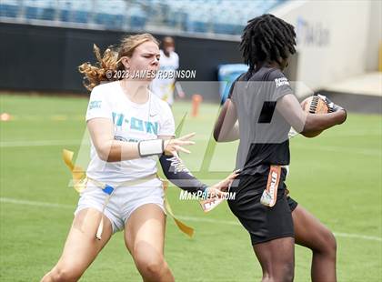 Thumbnail 2 in Fleming Island vs Atlantic Coast (Jaguars Prep 11-On Flag Tournament) photogallery.