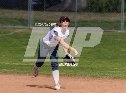 Thumbnail 1 in Pacifica vs. Foothill Tech photogallery.
