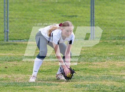 Thumbnail 3 in Pacifica vs. Foothill Tech photogallery.