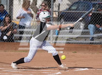 Thumbnail 2 in Pacifica vs. Foothill Tech photogallery.