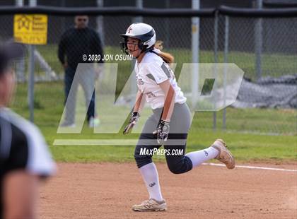 Thumbnail 3 in Pacifica vs. Foothill Tech photogallery.