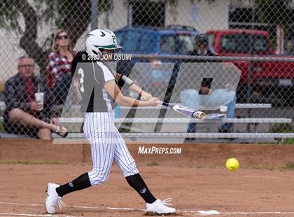 Thumbnail 2 in Pacifica vs. Foothill Tech photogallery.