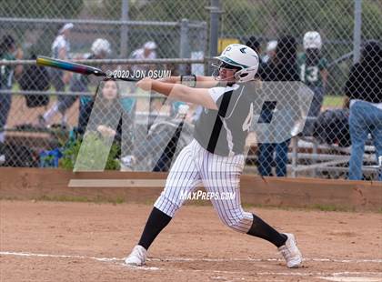 Thumbnail 1 in Pacifica vs. Foothill Tech photogallery.