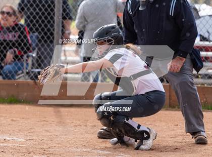 Thumbnail 1 in Pacifica vs. Foothill Tech photogallery.