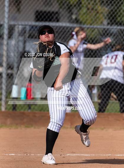 Thumbnail 1 in Pacifica vs. Foothill Tech photogallery.