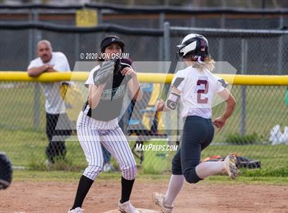 Thumbnail 3 in Pacifica vs. Foothill Tech photogallery.