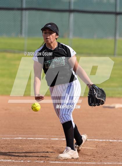 Thumbnail 1 in Pacifica vs. Foothill Tech photogallery.