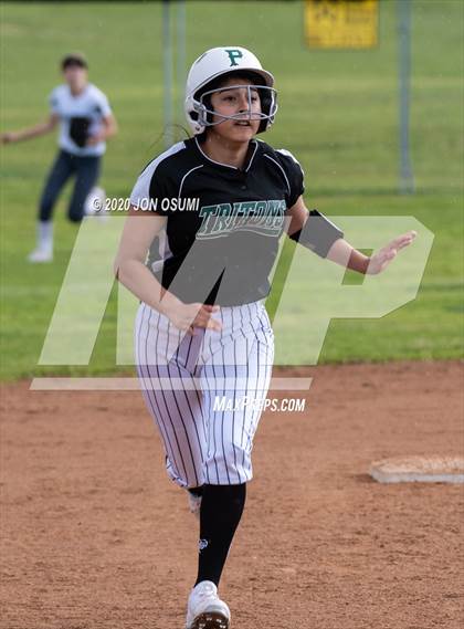 Thumbnail 1 in Pacifica vs. Foothill Tech photogallery.