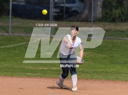 Thumbnail 3 in Pacifica vs. Foothill Tech photogallery.