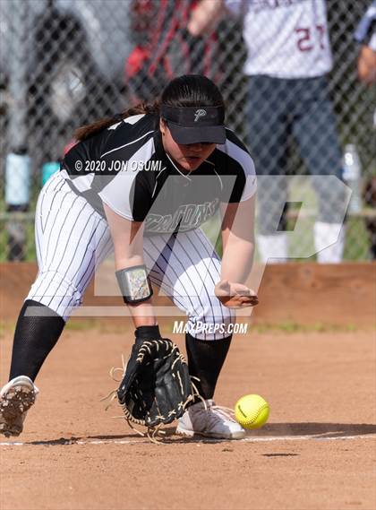 Thumbnail 1 in Pacifica vs. Foothill Tech photogallery.