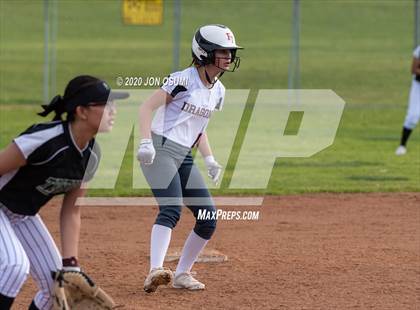 Thumbnail 1 in Pacifica vs. Foothill Tech photogallery.